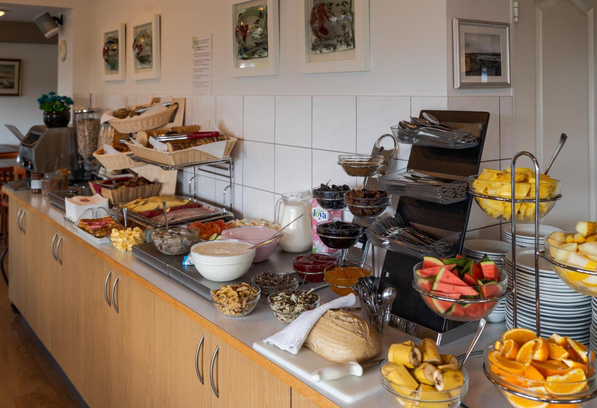 Hotel Eyvindara Egilsstadir Bagian luar foto